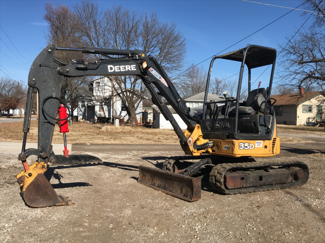 2008 John Deere 35D Mini Excavator 2008 John Deere 35D Mini Excavator