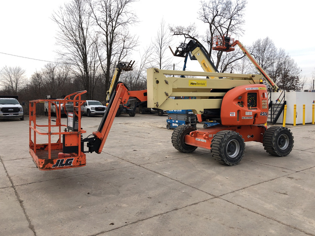 2007 JLG 450AJ Series ll 4WD Diesel Articulating Boom Lift