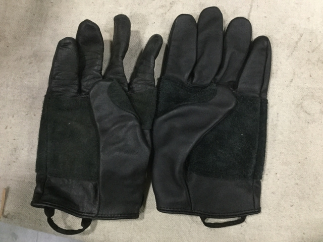 (112) Pairs of Gloves (112) Pairs of Gloves