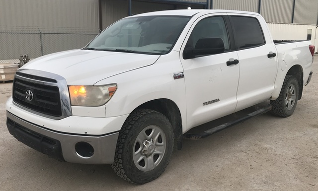 2012 Toyota Tundra 4x4 Crew Cab Pickup 2012 Toyota Tundra 4x4 Crew Cab Pickup