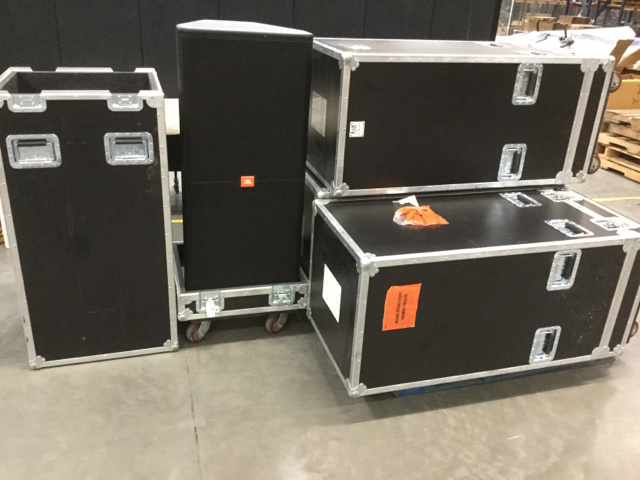 (4) JBL SRX700 Speakers w/Cases