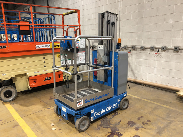 2014 Genie GR-20 Vertical Mast Lift