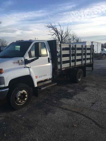 2003 Chevrolet C4500 S/A Flatbed Truck 2003 Chevrolet C4500 S/A Flatbed Truck