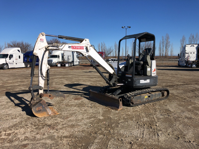 Bobcat E35 Mini Excavator Bobcat E35 Mini Excavator