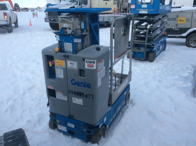 2016 Genie GR-15 Vertical Mast Lift