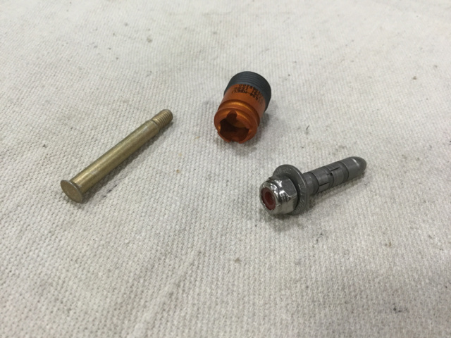 (7) Blind Bolts, (165) Shoulder Screws & Assorted Parts (7) Blind Bolts, (165) Shoulder Screws & Assorted Parts