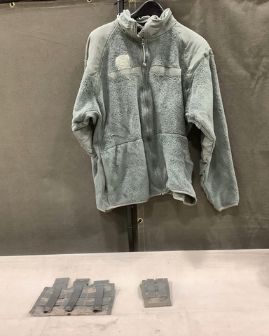 (26) Cold Weather Jackets, (54) M4 Two Mag Pouches & (29) Hand Grenade Pouches (26) Cold Weather Jackets, (54) M4 Two Mag Pouches & (29) Hand Grenade Pouches