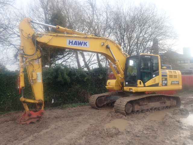 2017 Komatsu PC210LCI-11 Track Excavator 2017 Komatsu PC210LCI-11 Track Excavator