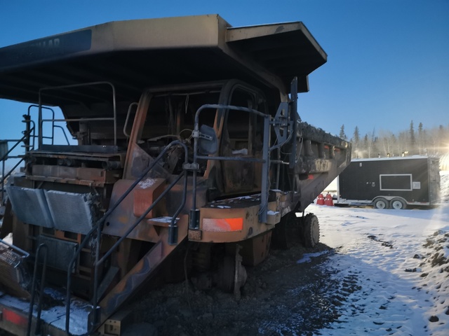 2011 Cat 777F Off-Road End Dump Truck