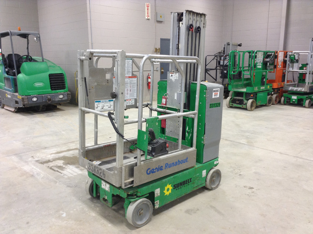 2011 Genie GR-20 Vertical Mast Lift