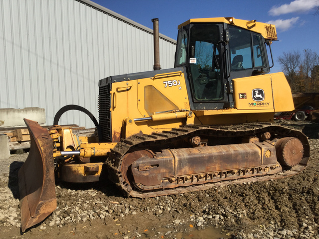 2006 John Deere 750J LT Crawler Dozer 2006 John Deere 750J LT Crawler Dozer
