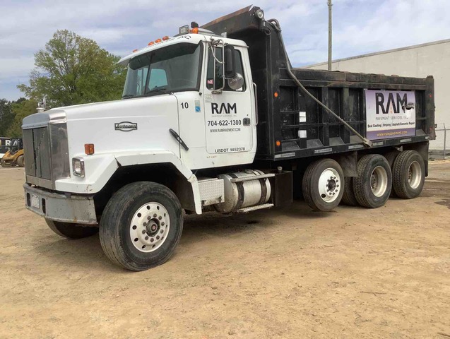 1996 Volvo ACL Tri/A Dump Truck 1996 Volvo ACL Tri/A Dump Truck