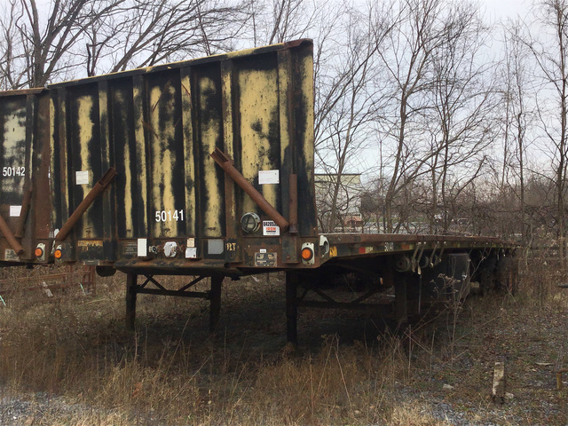 1999 Trailmobile T/A Flatbed Trailer
