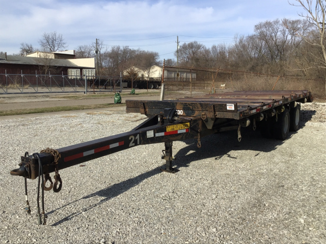 1999 T/A Equipment Trailer