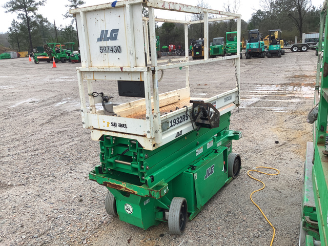 2014 JLG 1932 RS Electric Scissor Lift