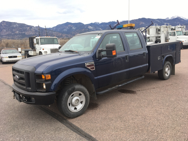 2009 Ford F-350 4x4 Utility Truck