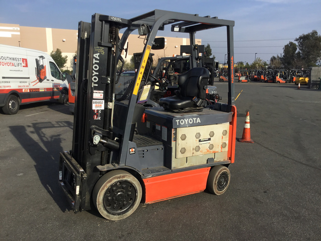 2015 Toyota 8FBCHU25 Electric Forklift