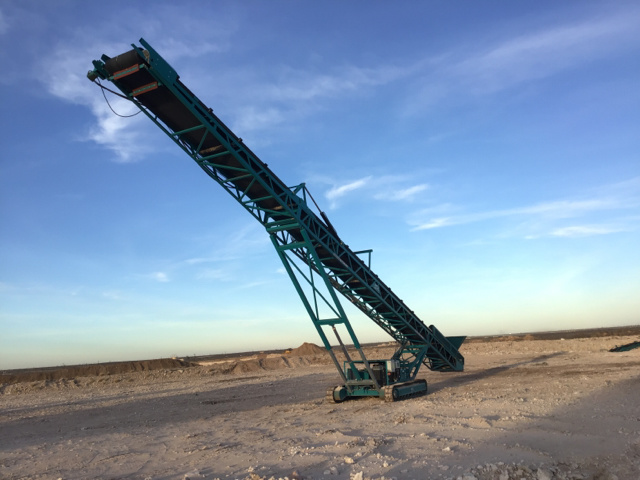 2017 (unverified) MGL Tracked Stacking Conveyor