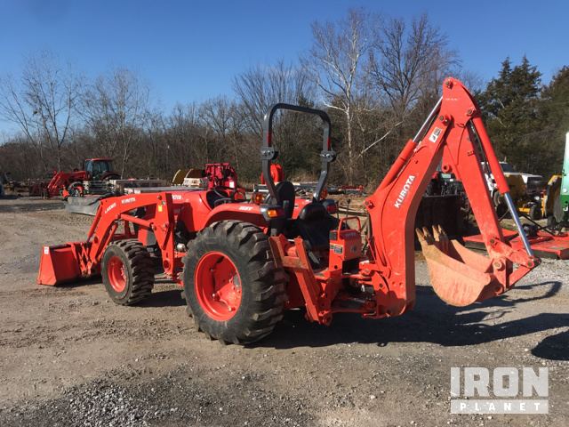 2019 Kubota MX5200D 4WD Tractor in Batesville, Arkansas, United States