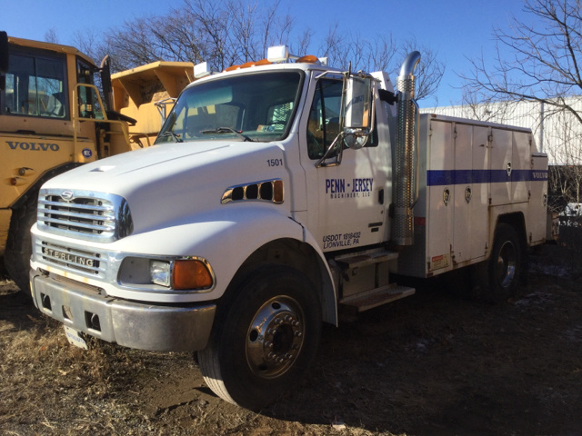 2004 Sterling Acterra S/A Service Truck w/ Crane