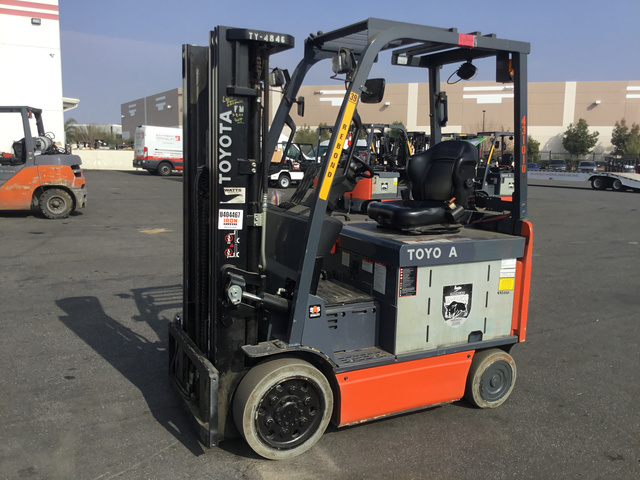 2015 Toyota 8FBCHU25 Electric Forklift