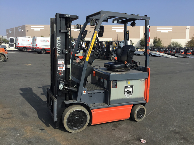 2015 Toyota 8FBCHU25 Electric Forklift