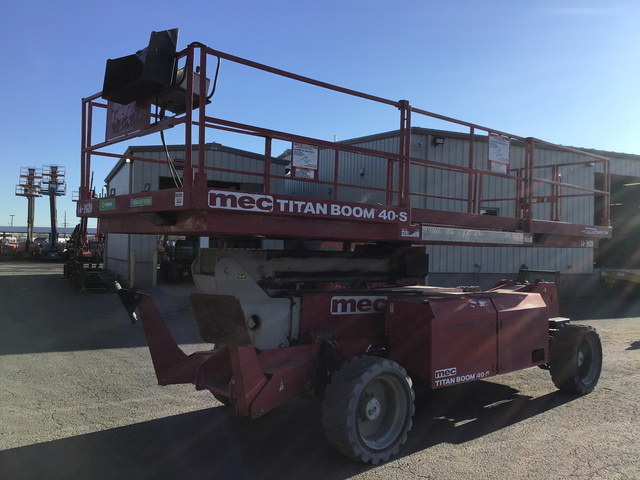 2013 MEC Titan Boom 40-S 4WD Diesel Telescopic Boom Lift 2013 MEC Titan Boom 40-S 4WD Diesel Telescopic Boom Lift