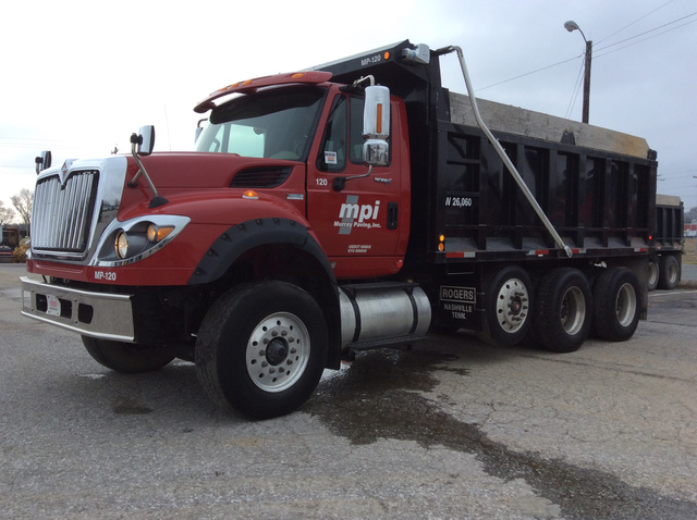 2013 International 7600 SBA Tri/A Dump Truck 2013 International 7600 SBA Tri/A Dump Truck