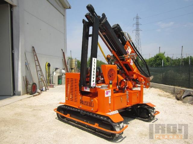 2011 Pauselli 700 Solar Pile Driver In Alfonsine Emrm Italy