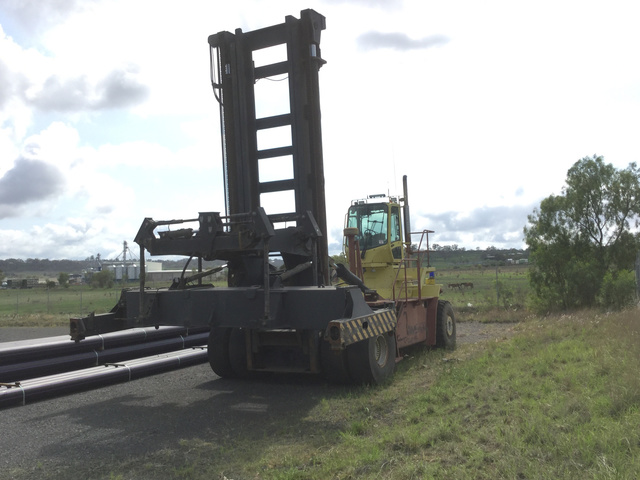 2004 Hyster H52.00XM-16CH Container Handler 2004 Hyster H52.00XM-16CH Container Handler