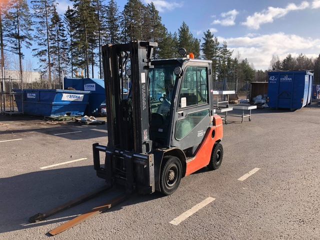 2008 Toyota 8FDF25 Pneumatic Tire Forklift 2008 Toyota 8FDF25 Pneumatic Tire Forklift