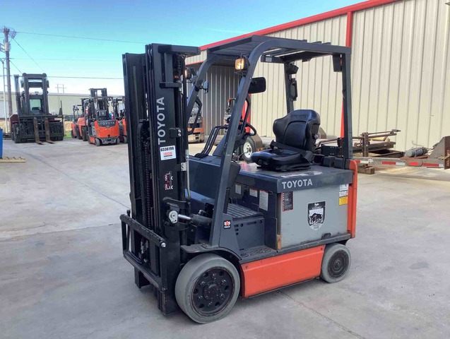 2015 Toyota 8FBCHU25 Electric Forklift