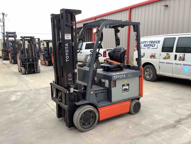 2015 Toyota 8FBCHU25 Electric Forklift