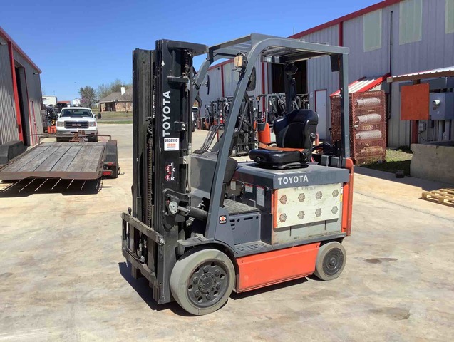 2015 Toyota 8FBCHU25 Electric Forklift