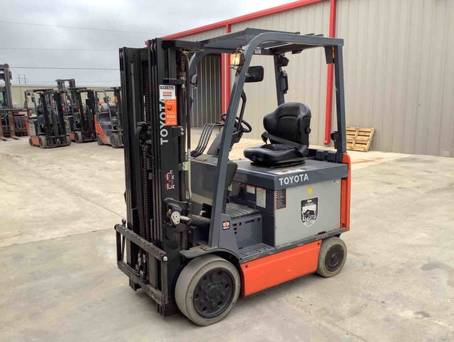 2015 Toyota 8FBCHU25 Electric Forklift