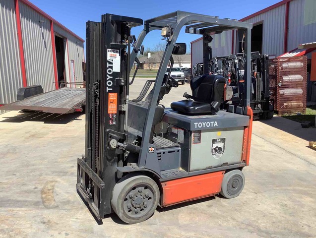 2015 Toyota 8FBCHU25 Electric Forklift