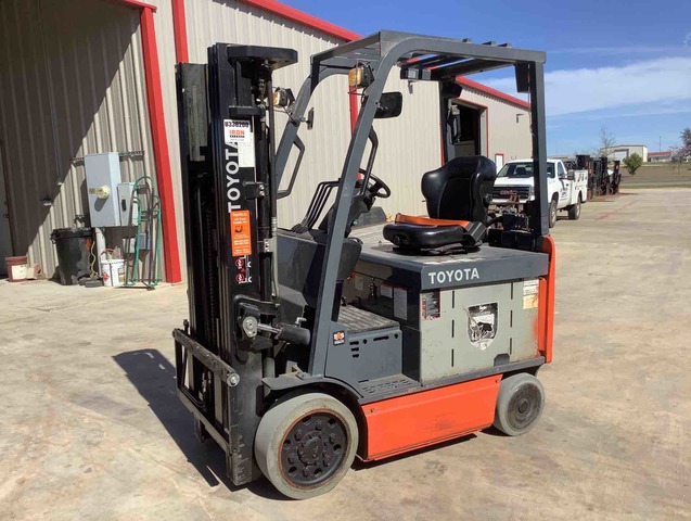 2015 Toyota 8FBCHU25 Electric Forklift