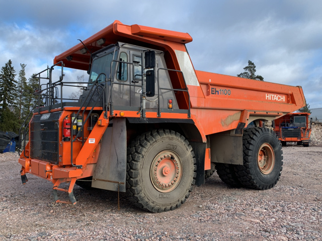 2014 Hitachi EH1100-5 Off-Road End Dump Truck 2014 Hitachi EH1100-5 Off-Road End Dump Truck