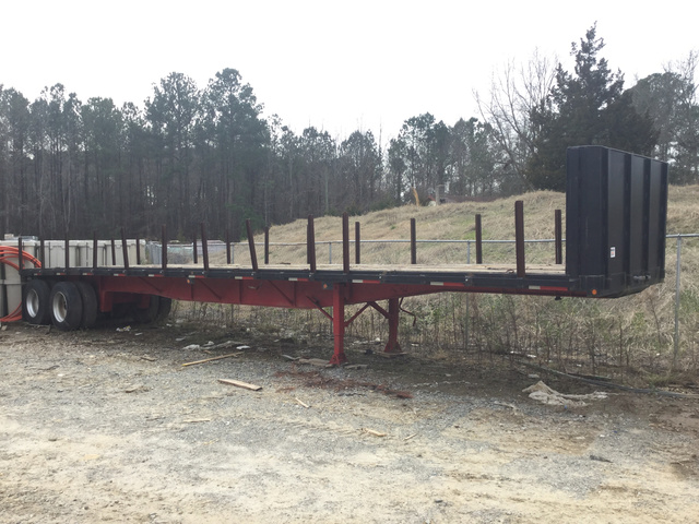 1981 (unverified) Fruehauf T/A Flatbed Trailer