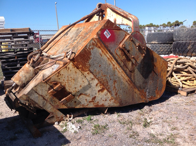 Gar-Bro 136-LA Concrete Bucket