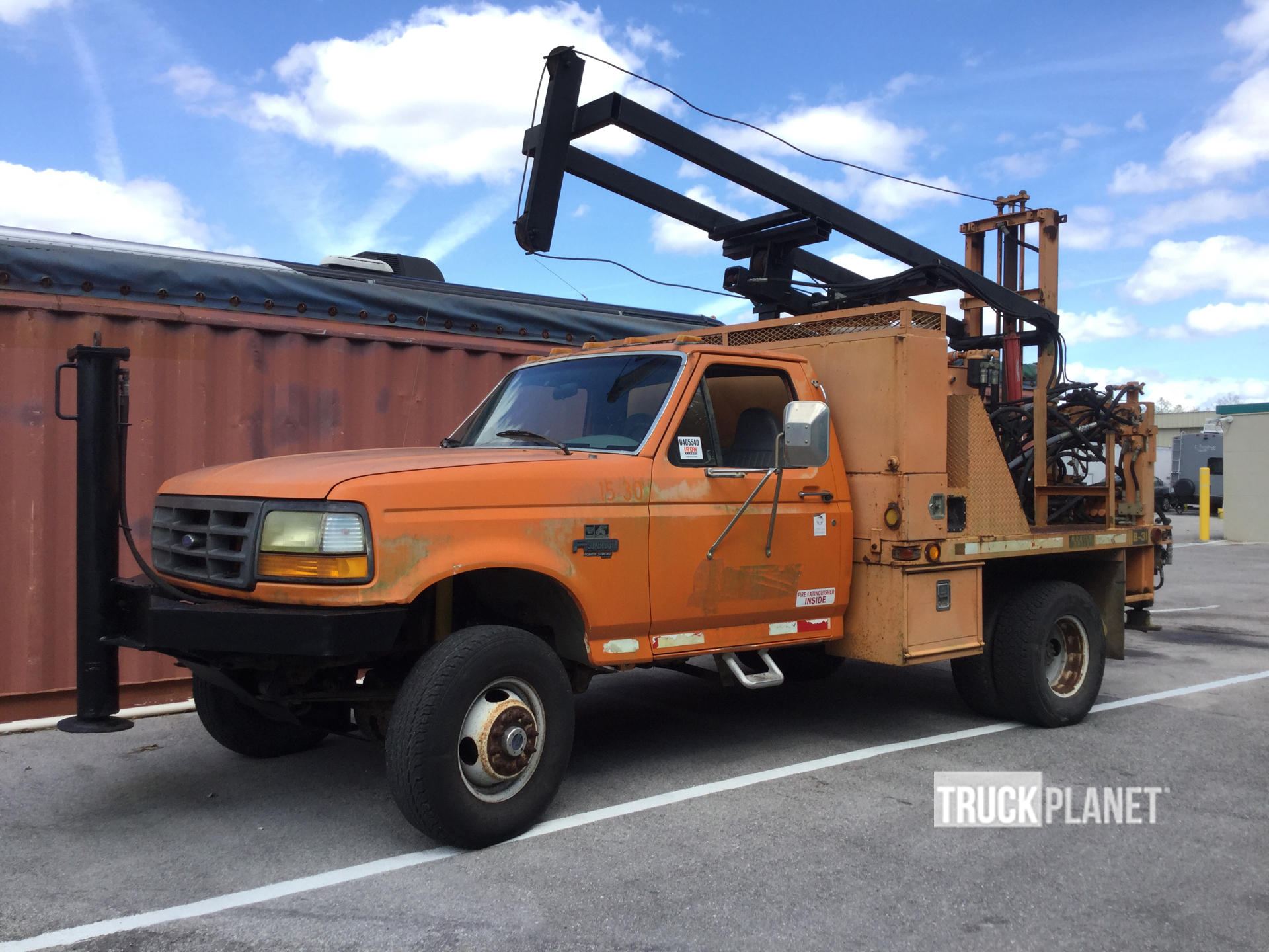 Foremost B-31 Drill on 1996 Ford F-Super Duty S/A Truck in
