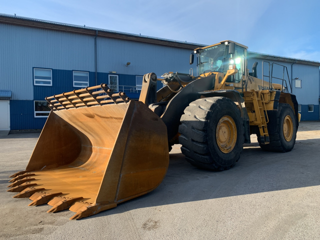 2011 Volvo L350F Wheel Loader