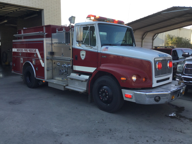 1997 Freightliner FL112 Fire Truck 1997 Freightliner FL112 Fire Truck