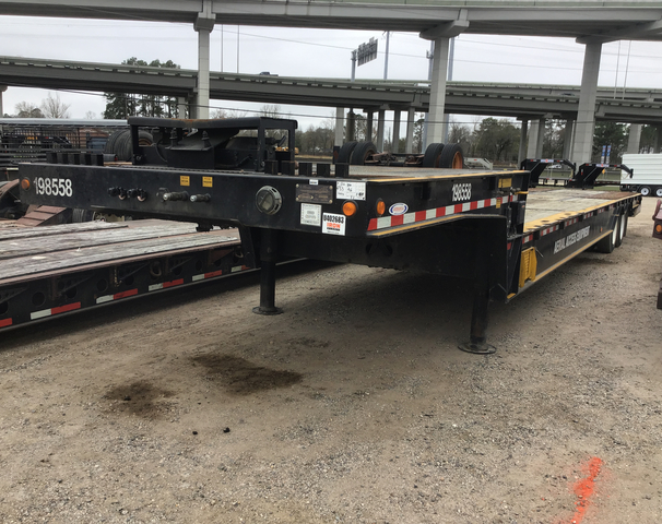 2017 Ledwell LW48HT2-10-PB T/A Hydraulic Tail Equipment Trailer
