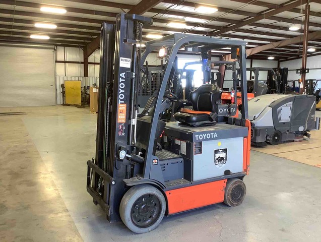 2015 Toyota 8FBCHU25 Electric Forklift