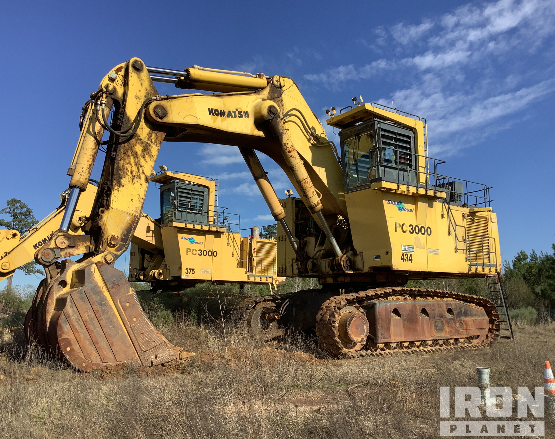2006 Komatsu PC3000-1 Track Excavator in Pelican, Louisiana 