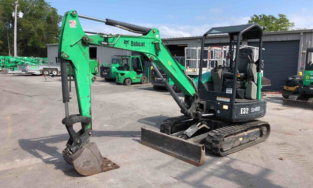 2013 Bobcat E32M Mini Excavator