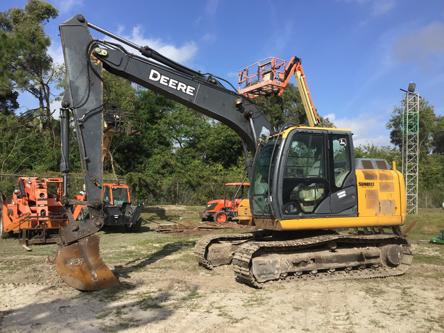 2014 John Deere 130G Track Excavator 2014 John Deere 130G Track Excavator