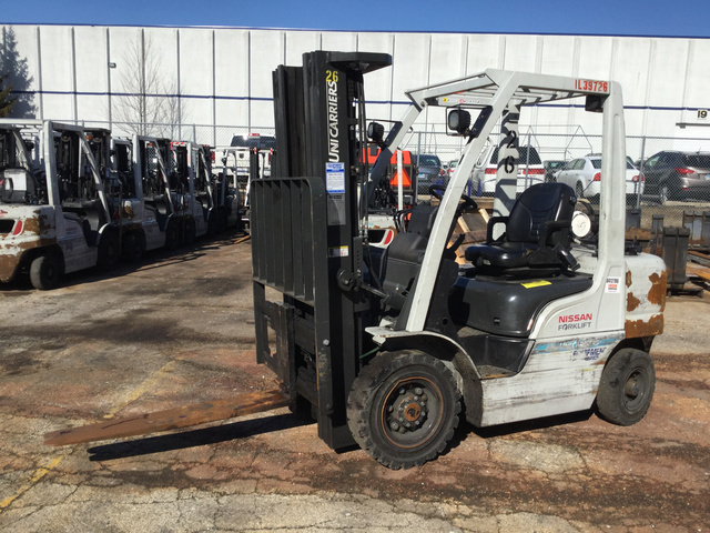 2015 UniCarriers PF50LP Pneumatic Tire Forklift 2015 UniCarriers PF50LP Pneumatic Tire Forklift