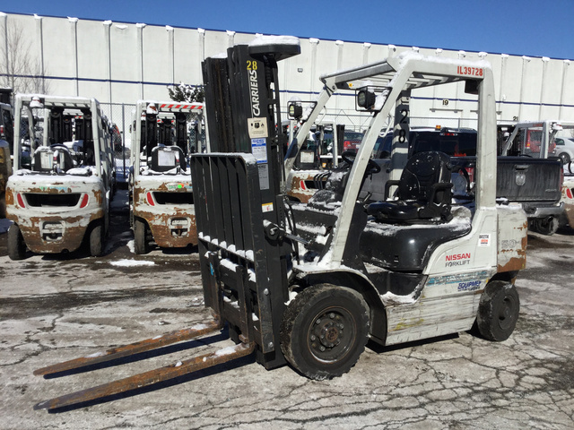 2015 UniCarriers PF50LP Pneumatic Tire Forklift 2015 UniCarriers PF50LP Pneumatic Tire Forklift
